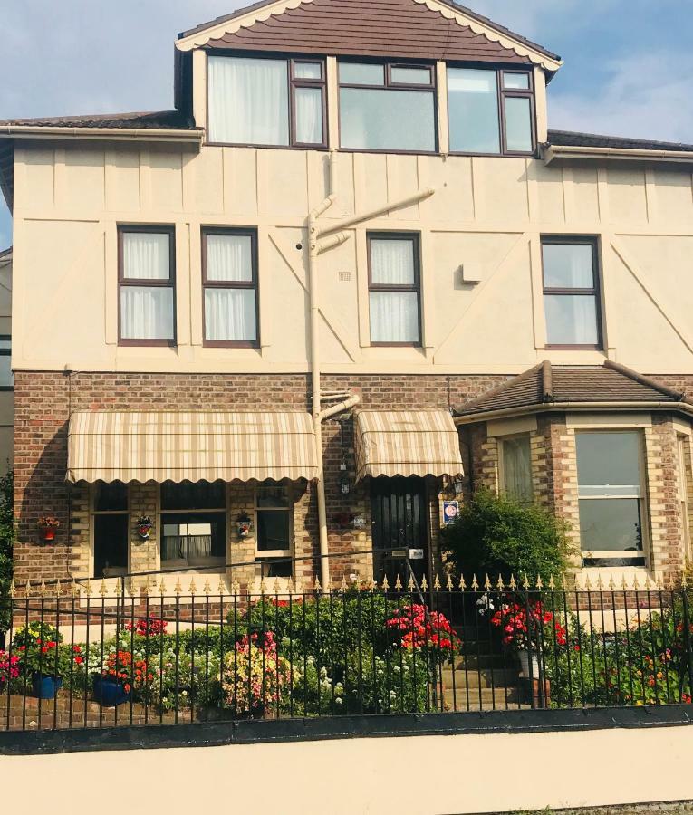 The Bebington Bed and Breakfast Εξωτερικό φωτογραφία